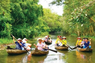 Chương trình du lịch nông thôn: Chuyển dịch cơ cấu kinh tế nông thôn theo hướng tích hợp đa giá trị