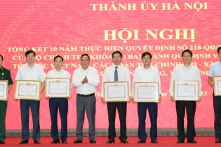 Củng cố mối quan hệ gắn bó mật thiết giữa Đảng, chính quyền với nhân dân Thủ đô 