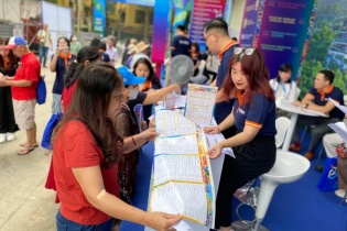 Hàng vạn tour, vé máy bay, phòng khách sạn khuyến mại chào bán tại VITM Hà Nội 2024