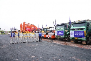 Thi công đường Vành đai 4 - Vùng Thủ đô đạt 9,9% khối lượng, vốn 12.600 tỷ đồng