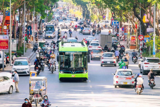 Tiếp nhận dự án hỗ trợ kỹ thuật "Cải thiện giao thông công cộng TP. Hà Nội (Moov"Hanoi)"