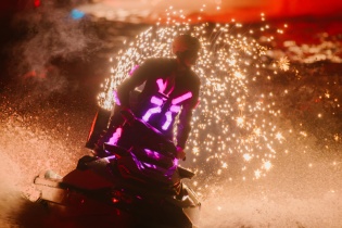 Show Jetski và bắn pháo hoa lớn nhất thế giới đổ bộ Cát Bà mùa hè này 