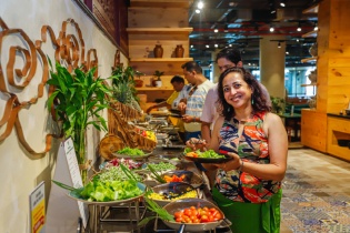 Vì sao Việt Nam đang vượt Thái Lan trở thành điểm đến được khách Ấn Độ yêu thích?