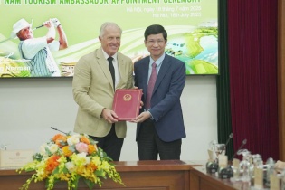 Tái bổ nhiệm huyền thoại golf thế giới là Đại sứ du lịch Việt Nam