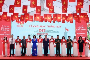 Triển lãm độc đáo trong các hầm chiến lược tại Hoàng thành Thăng Long Triển lãm độc đáo trong các hầm chiến lược tại Hoàng thành Thăng Long