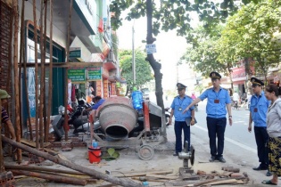 Hà Nội tháo điểm nghẽn trật tự đô thị