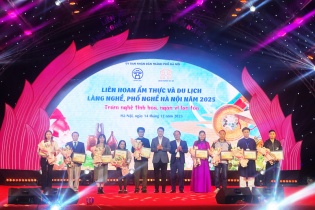 Liên hoan Ẩm thực và Du lịch làng nghề, phố nghề Hà Nội thu hút hơn 30.000 lượt khách