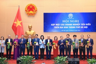 Hà Nội tôn vinh những đóng góp xuất sắc của doanh nghiệp