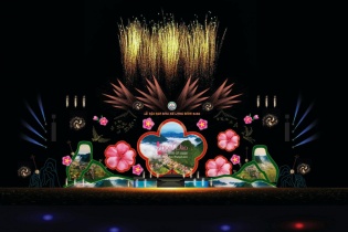 Sắc đào Xứ Lạng kết nối muôn phương