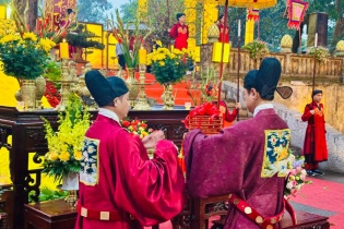 Tái hiện Lễ dâng hương khai xuân theo nghi thức cung đình ở Hoàng thành Thăng Long