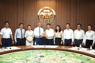 Hà Nội và CNN thúc đẩy hợp tác quảng bá Thủ đô ra thế giới