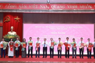 Hà Nội công bố 47 quyết định điều động, bổ nhiệm cán bộ chủ chốt
