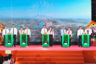 Hà Nội: Xã đảo Minh Châu khánh thành trường liên cấp 109 tỷ đồng