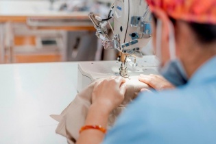 Nhân công rẻ không còn, doanh nghiệp dệt may Nhật Bản tại Việt Nam lo đi ngược xu thế