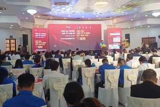Doanh nghiệp muốn mở rộng cả sân bay, đường cao tốc để có thể tăng tốc