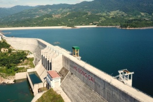 Bảo đảm an toàn hồ đập trước mưa lũ cực đoan