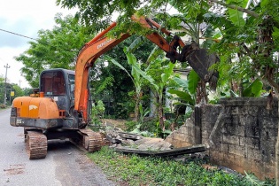 Người dân tự nguyện hiến đất mở đường, tạo đà bứt phá cho nông thôn mới