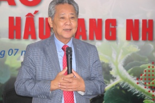 Lộc Trời sản xuất hạt giống, kỳ vọng trồng dưa hấu thành phẩm