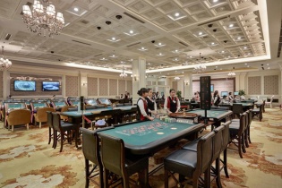 3 tháng đầu năm, Câu lạc bộ (casino) mang về hơn 15 tỷ đồng cho “ông chủ” Casino Hạ Long
