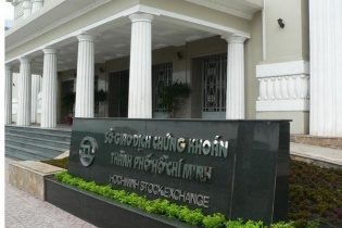 HoSE lãi trước thuế bình quân hơn 1,3 tỷ đồng mỗi ngày