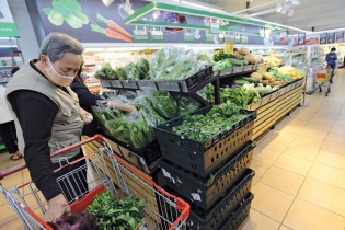 Nhiều người Việt tin tưởng kinh tế sẽ tốt hơn trong 6 tháng tới