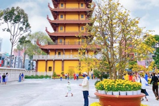 TP.HCM đề nghị dừng các nghi lễ tôn giáo tập trung trên 20 người