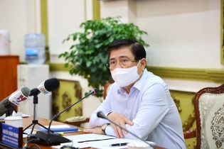 Chủ tịch UBND TP.HCM chỉ ra 6 nhóm nguy cơ bùng phát dịch