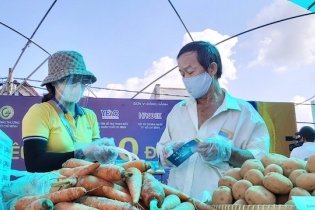 TP.HCM: Không thiếu hụt hàng hóa khi hai chợ đầu mối tạm ngưng hoạt động