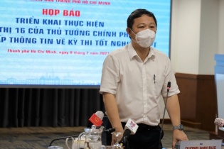 Phó chủ tịch TP.HCM: Tạm dừng mỗi loại hình dịch vụ là quyết định rất khó khăn