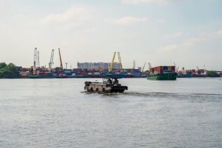 TP.HCM xem xét hoãn thu phí cảng biển đến tháng 4/2022