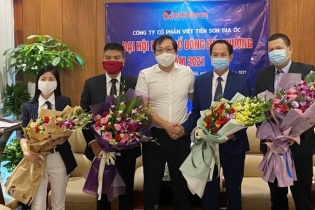 Chủ tịch, Phó chủ tịch Việt Tiên Sơn Địa ốc chi hơn 214 tỷ đồng gom cổ phiếu