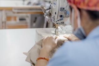 Doanh nghiệp tăng mức lương trung bình để thu hút lao động