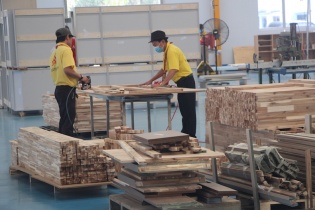 Doanh nghiệp ngành nội thất Việt Nam kín đơn hàng đến quý III
