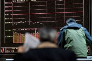 Nỗi sợ virus corona đẩy chứng khoán Trung Quốc chìm sâu