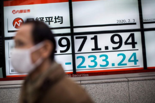 Chứng khoán châu Á: Nikkei 225, Shenzhen Composite "lặn" hơn 4% vì dịch Covid-19