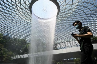 Singapore ghi nhận số ca nhiễm Covid trong cộng đồng cao nhất 9 tháng