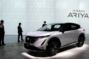Nissan lỗ đậm, cổ phiếu bốc hơi gần 12%