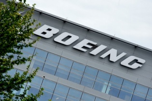 Boeing đứng trước canh bạc tỷ USD đầu tư máy bay thân hẹp 