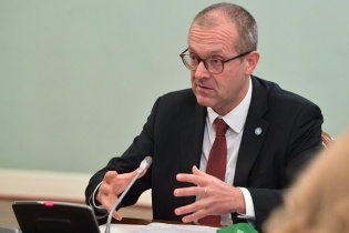 Làn sóng Covid-19 mới có thể ập đến khi biến thể Delta quét qua châu Âu