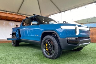 Startup xe điện Mỹ muốn định giá vượt mặt "bà đỡ"