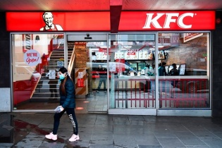 KFC, McDonald"s khan nguyên liệu đầu vào