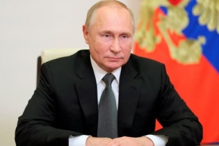 Tổng thống Putin phê chuẩn một hoạt động quân sự ở Ukraine