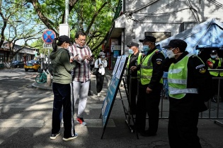 Bắc Kinh, Thượng Hải tiếp tục nới lỏng biện pháp phòng dịch Covid-19