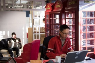 Vốn đầu tư vào các startup Mỹ giảm 55%
