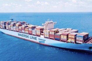 Gã khổng lồ vận tải biển Maersk hứng "bão" Biển Đỏ