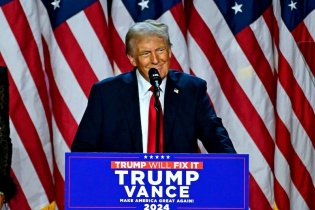 Hãng thông tấn AP: Ông Trump tái xuất phi thường, đắc cử Tổng thống thứ 47 của Mỹ