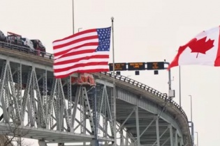 Canada, Mexico, Trung Quốc và EU đồng loạt phản ứng với thuế quan của Tổng thống  Donald Trump