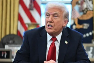 Chiến tranh thương mại lấn sang trận địa mới