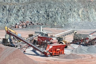 Trung Quốc dỡ bỏ một số hạn chế xuất khẩu sang Mỹ, nhưng vẫn siết chặt đất hiếm