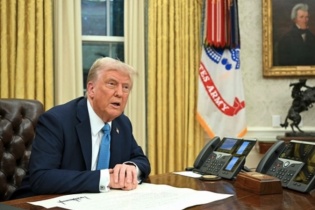 Ông Trump nói sẵn sàng thăm Trung Quốc giữa đồn đoán áp thuế 30% đến cuối năm nay